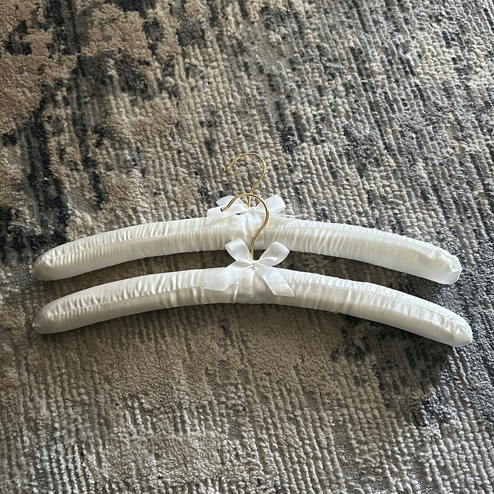 Satin Hangers (2)